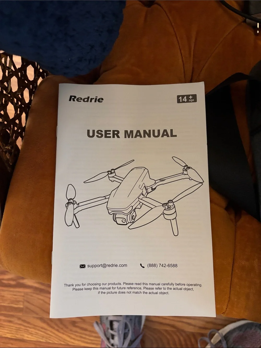Redrfic Foldable Drone with White Controller -